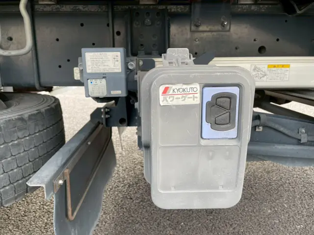 いすゞ ギガ 2PG-CYJ77C(8x4)の写真35