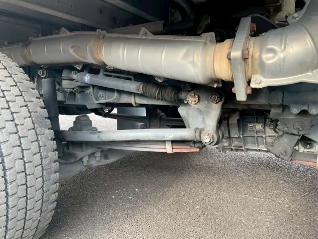 いすゞ ギガ 2PG-CYJ77C(8x4)の写真40