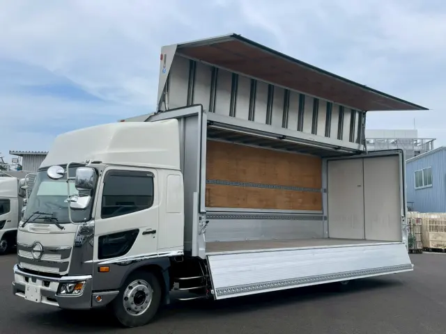 日野 レンジャー 2PG-FE2ABG(2WD)の写真1