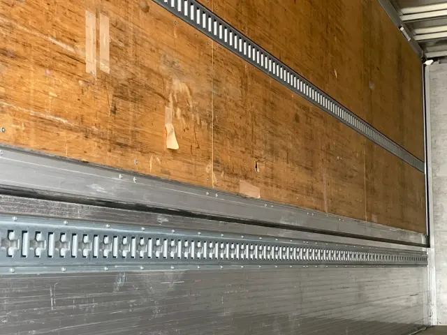 日野 レンジャー 2PG-FE2ABG(2WD)の写真12