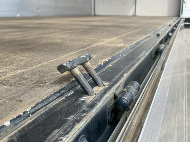 日野 レンジャー 2PG-FE2ABG(2WD)の写真20