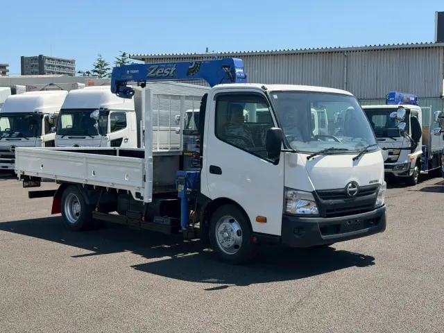 日野 デュトロ TPG-XZU712M(2WD)の写真3