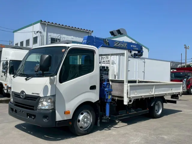 日野 デュトロ TPG-XZU712M(2WD)の写真7