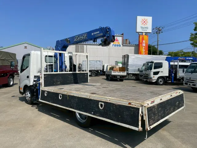 日野 デュトロ TPG-XZU712M(2WD)の写真19