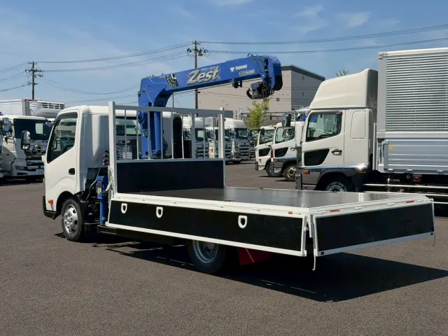 日野 デュトロ TPG-XZU712M(2WD)の写真22