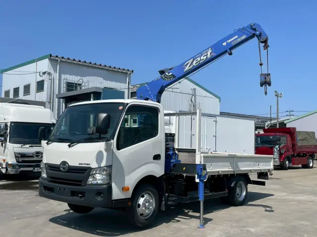 日野 デュトロ TPG-XZU712M(2WD)の写真24