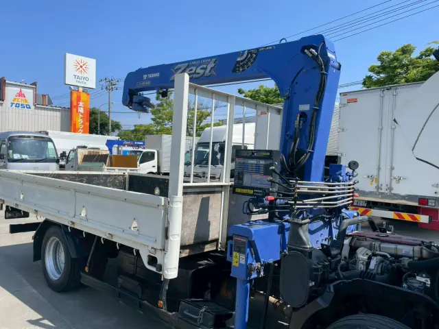 日野 デュトロ TPG-XZU712M(2WD)の写真29