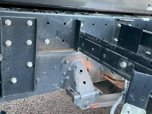 日野 レンジャー 2KG-FC2ABA(2WD)の写真27