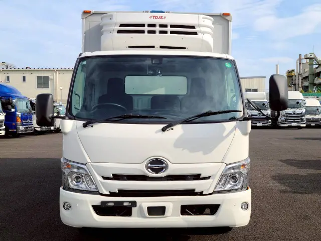 日野 デュトロ 2RG-XZU722M(2WD)の写真2