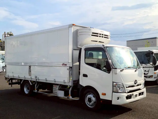 日野 デュトロ 2RG-XZU722M(2WD)の写真3