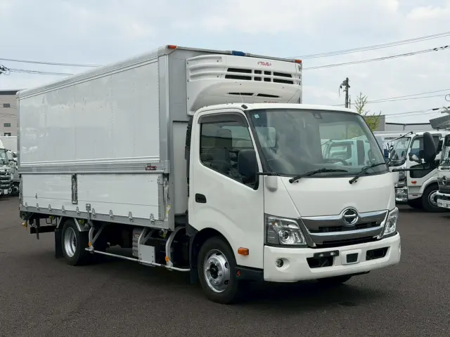 日野 デュトロ 2RG-XZU722M(2WD)の写真3