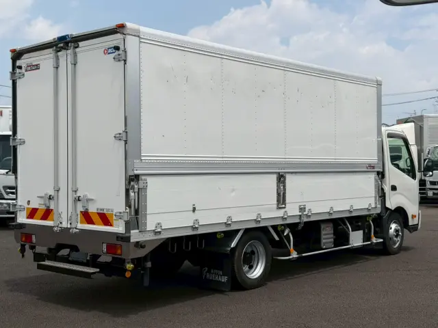 日野 デュトロ 2RG-XZU722M(2WD)の写真4