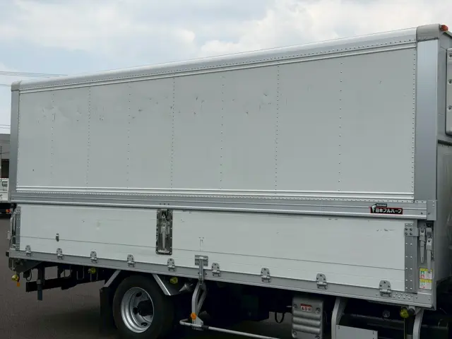 日野 デュトロ 2RG-XZU722M(2WD)の写真9