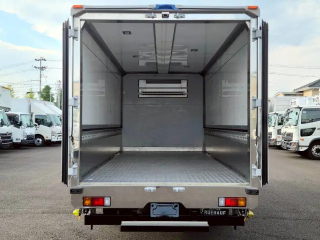 日野 デュトロ 2RG-XZU722M(2WD)の写真18