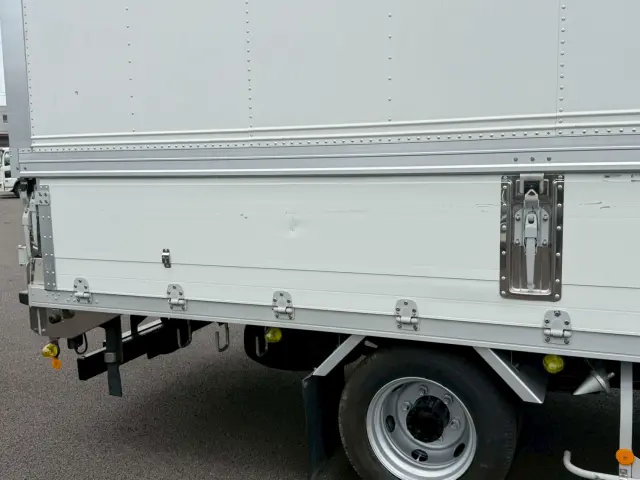 日野 デュトロ 2RG-XZU722M(2WD)の写真32