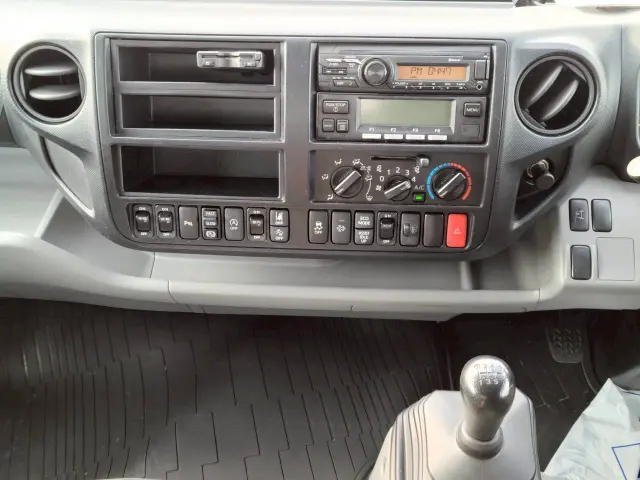 日野 デュトロ 2RG-XZU722M(2WD)の写真47