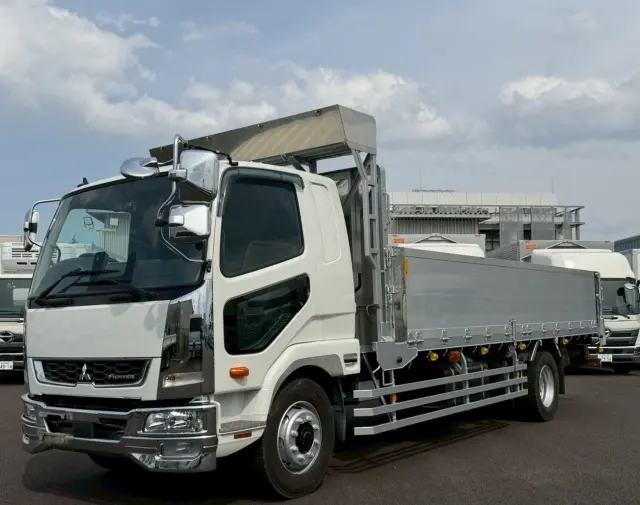 三菱 ファイター 2KG-FK62FZ(2WD)の写真1