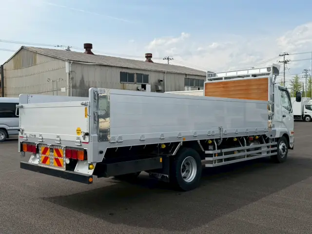 三菱 ファイター 2KG-FK62FZ(2WD)の写真4