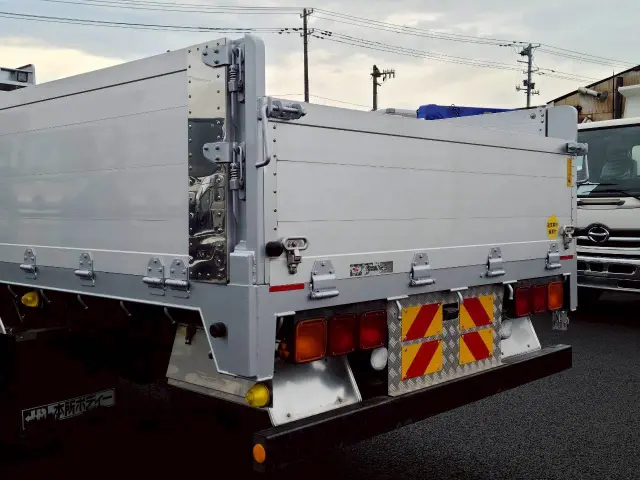 三菱 ファイター 2KG-FK62FZ(2WD)の写真7