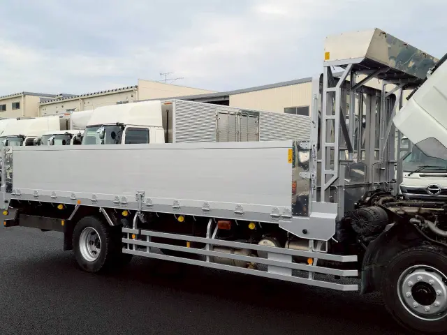 三菱 ファイター 2KG-FK62FZ(2WD)の写真11