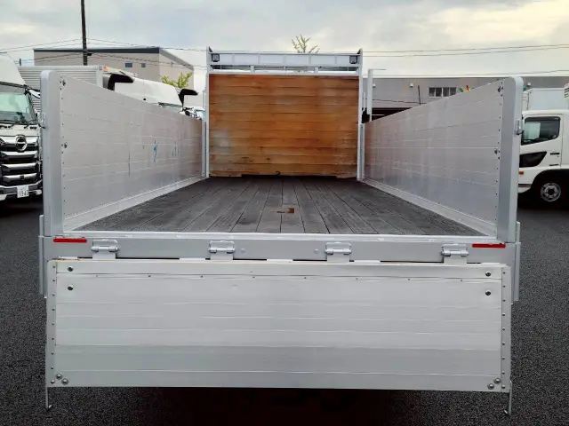 三菱 ファイター 2KG-FK62FZ(2WD)の写真13