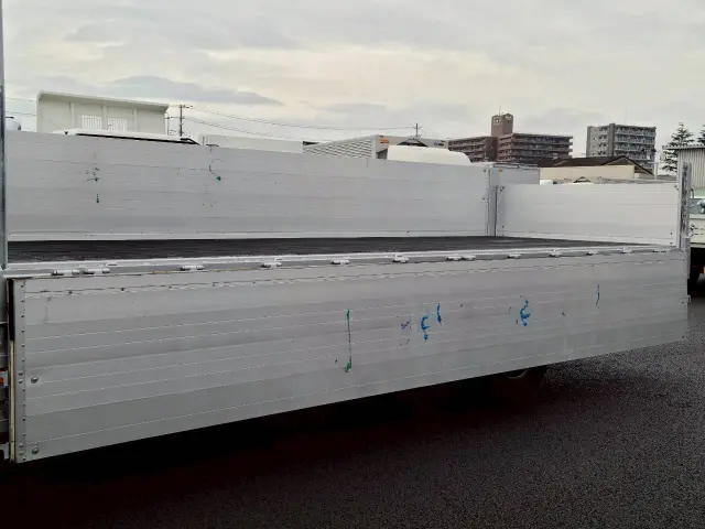 三菱 ファイター 2KG-FK62FZ(2WD)の写真19