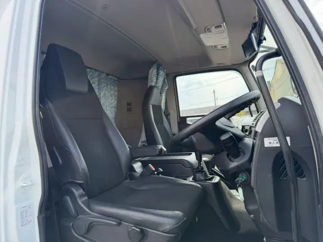 三菱 ファイター 2KG-FK62FZ(2WD)の写真42