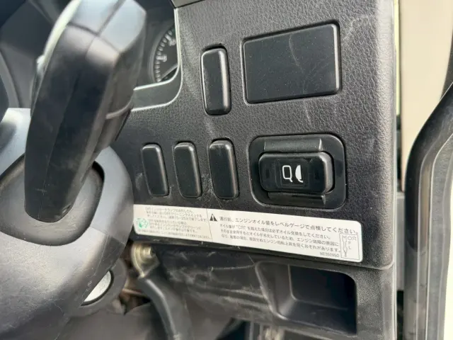 三菱 ファイター 2KG-FK62FZ(2WD)の写真47
