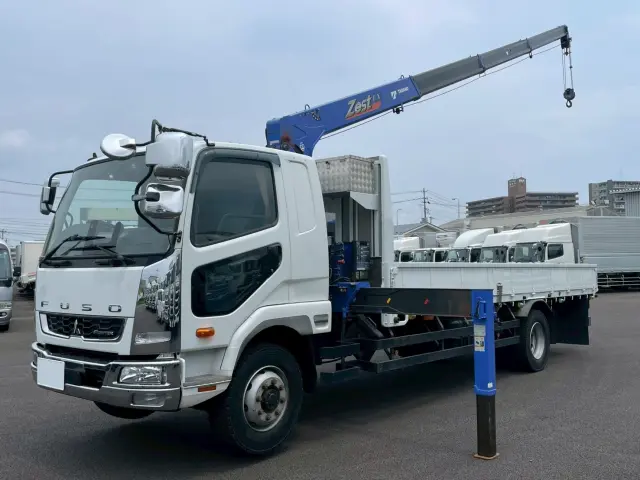 三菱 ファイター 2KG-FK62FZ(2WD)の写真1