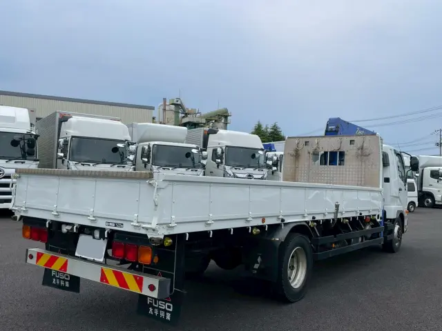 三菱 ファイター 2KG-FK62FZ(2WD)の写真4