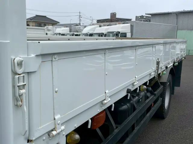 三菱 ファイター 2KG-FK62FZ(2WD)の写真10