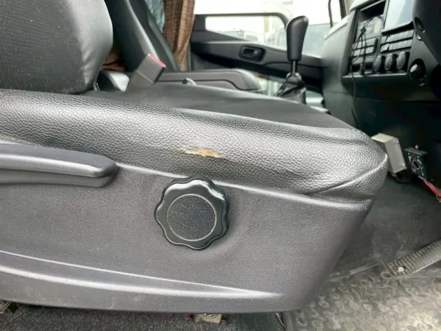 三菱 ファイター 2KG-FK62FZ(2WD)の写真35
