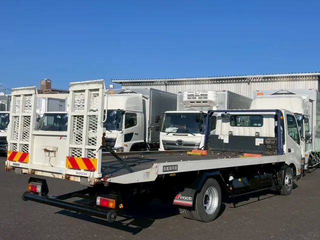 トヨタ トヨエース TKG-XZU720(2WD)の写真4