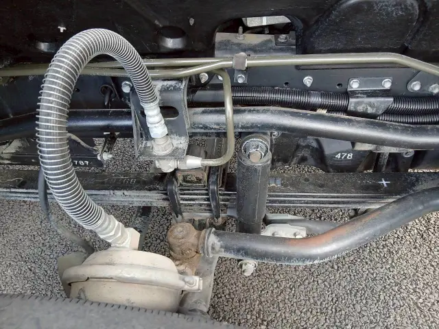 いすゞ ギガ QKG-CYJ77A(8x4)の写真32