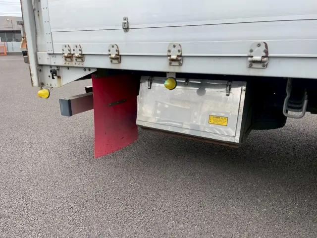 いすゞ ギガ 2PG-CYJ77C(8x4)の写真23
