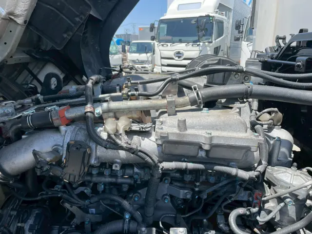 いすゞ ギガ 2PG-CYJ77C(8x4)の写真29