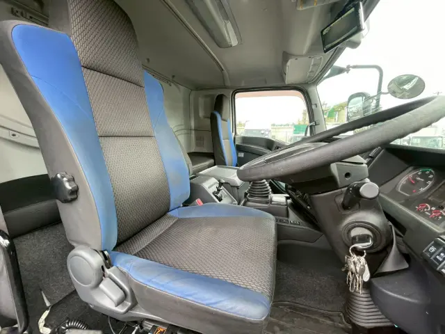 いすゞ ギガ 2PG-CYJ77C(8x4)の写真41