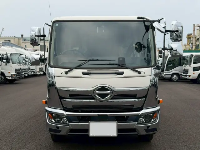 日野 レンジャー 2KG-FE2ACA(2WD)の写真2