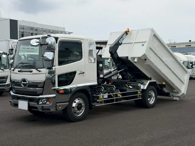 日野 レンジャー 2KG-FE2ACA(2WD)の写真8