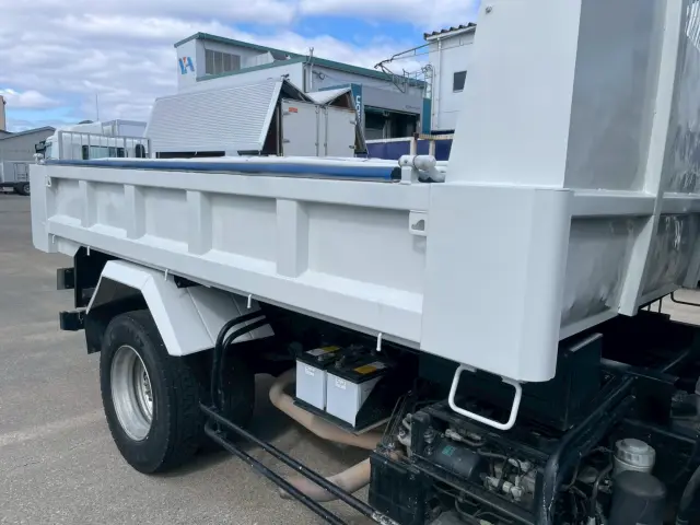 いすゞ フォワード TKG-FRR90S2(2WD)の写真11