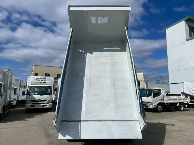 いすゞ フォワード TKG-FRR90S2(2WD)の写真12