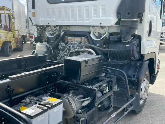 いすゞ フォワード TKG-FRR90S2(2WD)の写真19