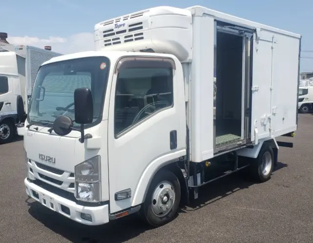いすゞ エルフ 2RG-NMR88N(2WD)の写真7