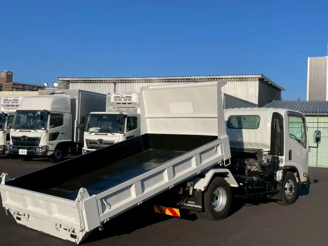 いすゞ エルフ SKG-NPR85YN(2WD)の写真17