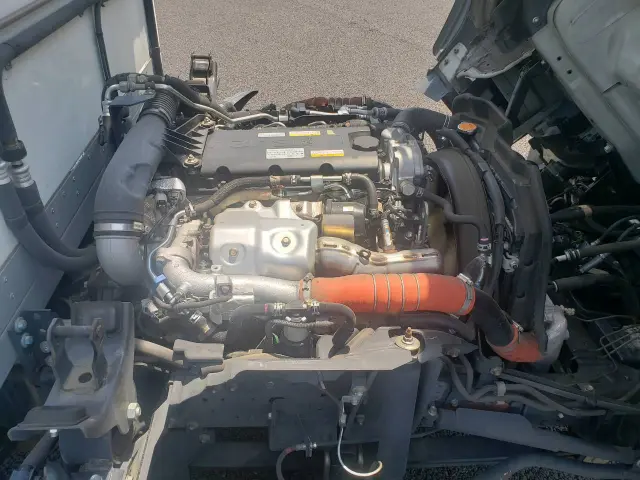 いすゞ エルフ 2RG-NMR88N(2WD)の写真21