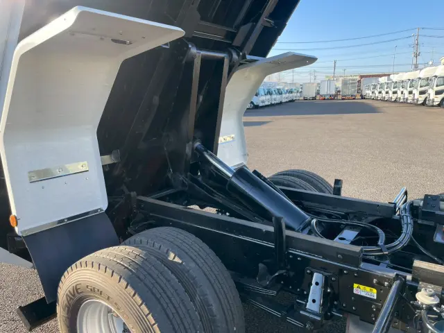 いすゞ エルフ SKG-NPR85YN(2WD)の写真23