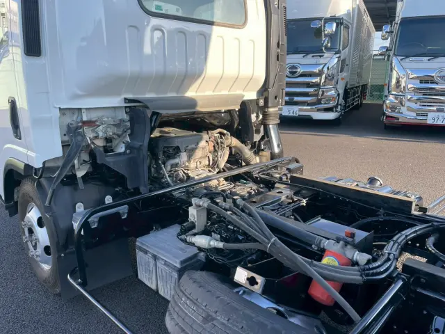 いすゞ エルフ SKG-NPR85YN(2WD)の写真26