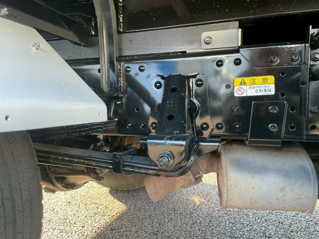 いすゞ エルフ SKG-NPR85YN(2WD)の写真32