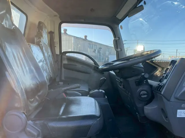 いすゞ エルフ SKG-NPR85YN(2WD)の写真37