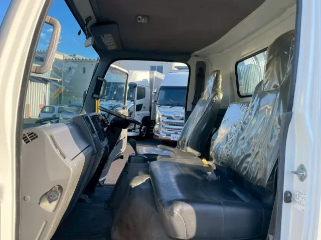 いすゞ エルフ SKG-NPR85YN(2WD)の写真38